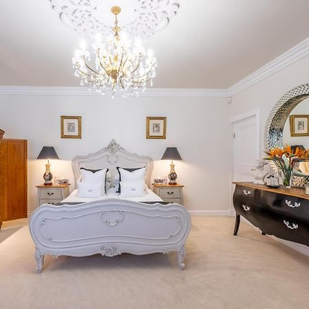 فندق Grand Lux Boutique Manor هيرمانوس المظهر الخارجي الصورة