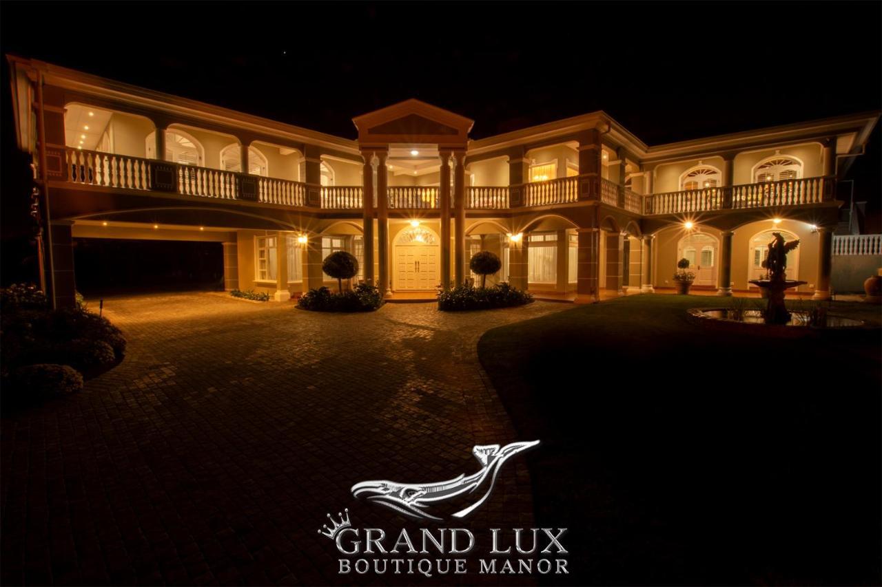 فندق Grand Lux Boutique Manor هيرمانوس المظهر الخارجي الصورة